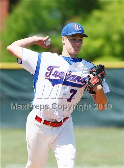 Thumbnail 2 in Cathedral vs Trinity Christian (TAPPS 5A Regional Playoffs) photogallery.
