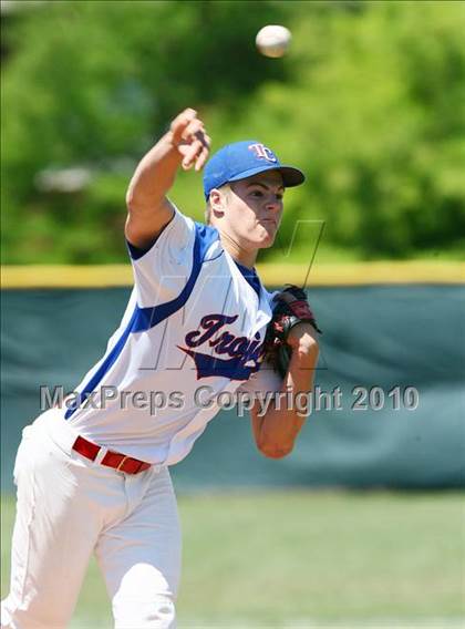 Thumbnail 3 in Cathedral vs Trinity Christian (TAPPS 5A Regional Playoffs) photogallery.