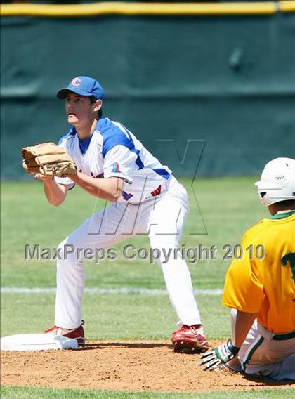 Thumbnail 1 in Cathedral vs Trinity Christian (TAPPS 5A Regional Playoffs) photogallery.