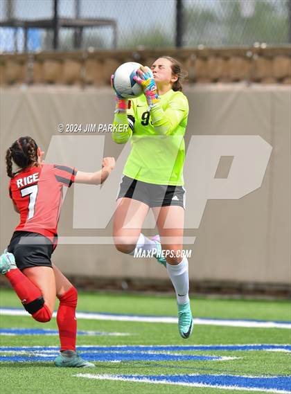 Thumbnail 1 in Salado vs. Boerne (UIL 4A Soccer Semifinal) photogallery.