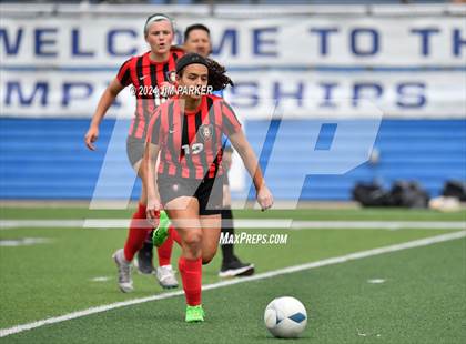 Thumbnail 3 in Salado vs. Boerne (UIL 4A Soccer Semifinal) photogallery.
