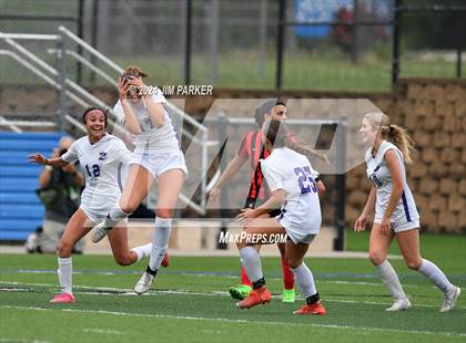 Thumbnail 2 in Salado vs. Boerne (UIL 4A Soccer Semifinal) photogallery.
