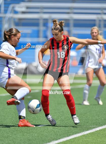 Thumbnail 2 in Salado vs. Boerne (UIL 4A Soccer Semifinal) photogallery.