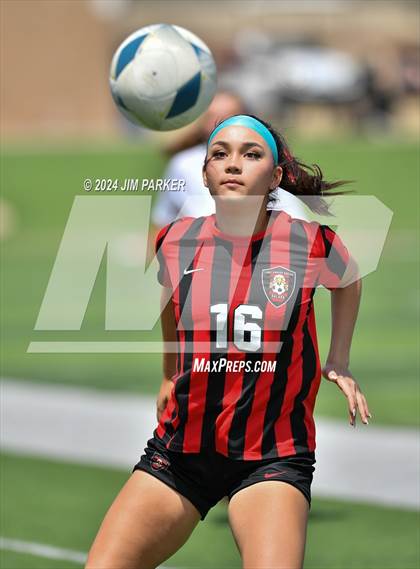 Thumbnail 2 in Salado vs. Boerne (UIL 4A Soccer Semifinal) photogallery.