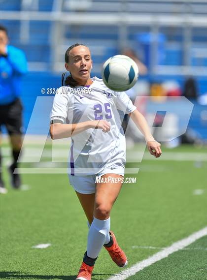 Thumbnail 1 in Salado vs. Boerne (UIL 4A Soccer Semifinal) photogallery.