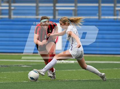 Thumbnail 2 in Salado vs. Boerne (UIL 4A Soccer Semifinal) photogallery.