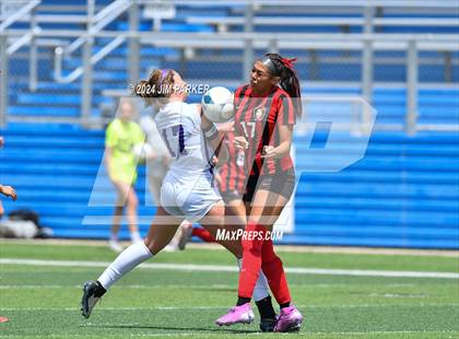Thumbnail 3 in Salado vs. Boerne (UIL 4A Soccer Semifinal) photogallery.