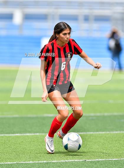 Thumbnail 2 in Salado vs. Boerne (UIL 4A Soccer Semifinal) photogallery.