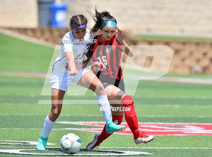 Thumbnail 3 in Salado vs. Boerne (UIL 4A Soccer Semifinal) photogallery.