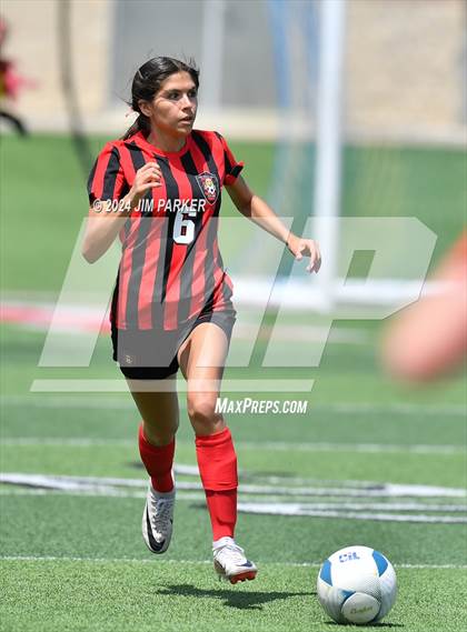 Thumbnail 2 in Salado vs. Boerne (UIL 4A Soccer Semifinal) photogallery.