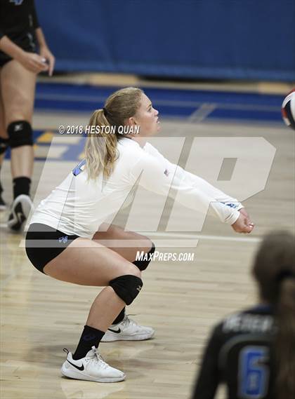 Thumbnail 3 in Carlsbad vs. Fountain Valley (Dave Mohs Tournament) photogallery.