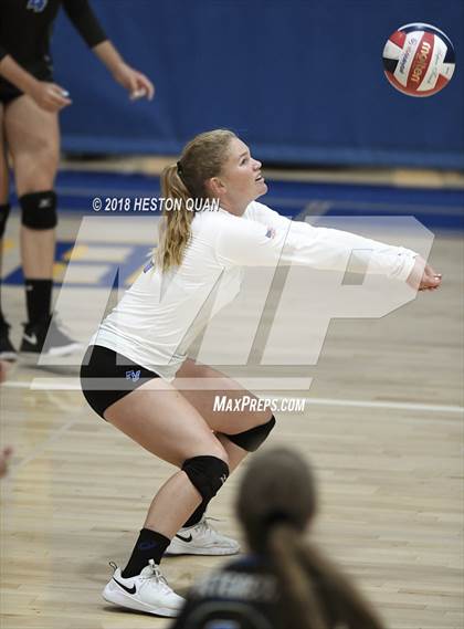 Thumbnail 1 in Carlsbad vs. Fountain Valley (Dave Mohs Tournament) photogallery.