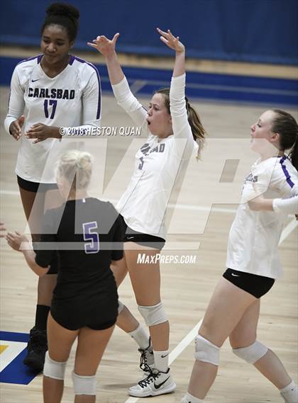 Thumbnail 3 in Carlsbad vs. Fountain Valley (Dave Mohs Tournament) photogallery.