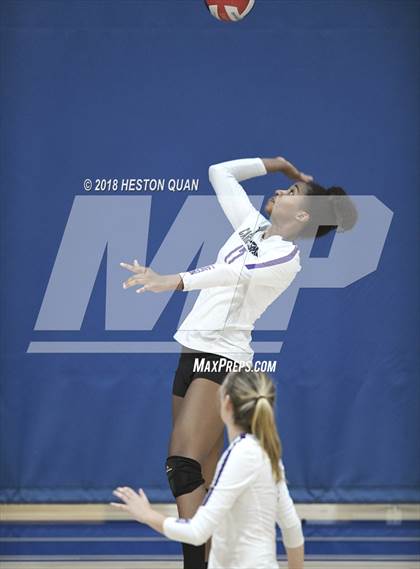 Thumbnail 2 in Carlsbad vs. Fountain Valley (Dave Mohs Tournament) photogallery.