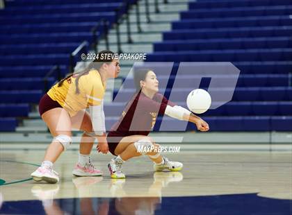 Thumbnail 2 in Broad Run @ Woodgrove photogallery.