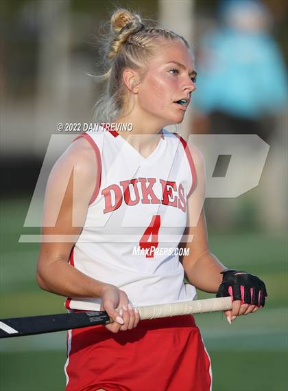 Thumbnail 1 in Nansemond River vs Gloucester (VHSL Class 5 Region B Finals) photogallery.