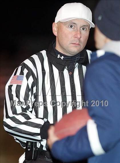 Thumbnail 1 in Metamora vs. Rochester (IHSA Class 4A Semifinal) photogallery.