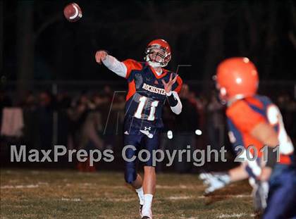 Thumbnail 3 in Metamora vs. Rochester (IHSA Class 4A Semifinal) photogallery.