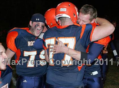 Thumbnail 3 in Metamora vs. Rochester (IHSA Class 4A Semifinal) photogallery.