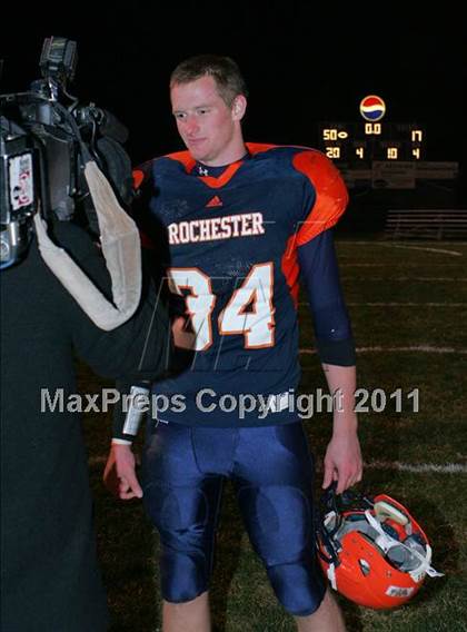 Thumbnail 2 in Metamora vs. Rochester (IHSA Class 4A Semifinal) photogallery.