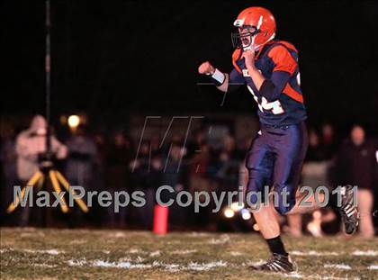 Thumbnail 1 in Metamora vs. Rochester (IHSA Class 4A Semifinal) photogallery.