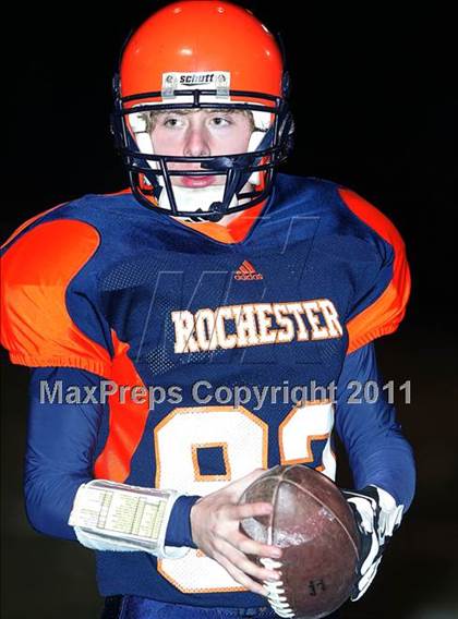 Thumbnail 2 in Metamora vs. Rochester (IHSA Class 4A Semifinal) photogallery.