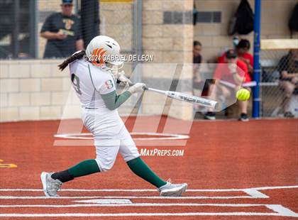 Thumbnail 2 in Harlingen South vs. Victoria East (UIL Softball 5A Region 4 Area - Game 2) photogallery.