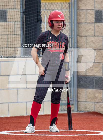 Thumbnail 1 in Harlingen South vs. Victoria East (UIL Softball 5A Region 4 Area - Game 2) photogallery.