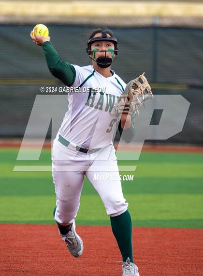 Thumbnail 2 in Harlingen South vs. Victoria East (UIL Softball 5A Region 4 Area - Game 2) photogallery.