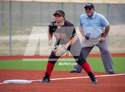 Thumbnail 1 in Harlingen South vs. Victoria East (UIL Softball 5A Region 4 Area - Game 2) photogallery.