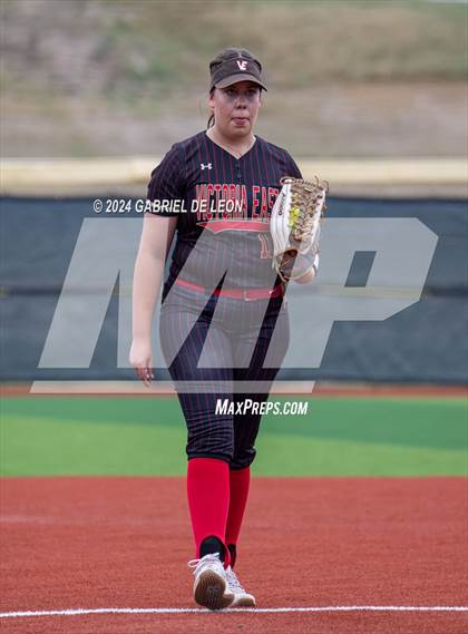 Thumbnail 1 in Harlingen South vs. Victoria East (UIL Softball 5A Region 4 Area - Game 2) photogallery.