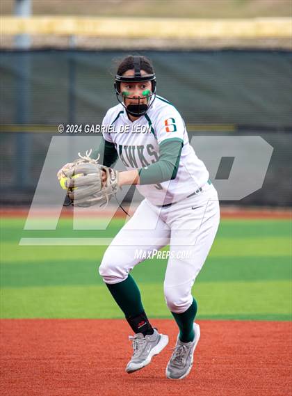 Thumbnail 3 in Harlingen South vs. Victoria East (UIL Softball 5A Region 4 Area - Game 2) photogallery.