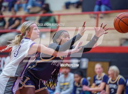 Thumbnail 2 in McKinney @ Granbury photogallery.