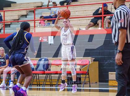 Thumbnail 2 in McKinney @ Granbury photogallery.