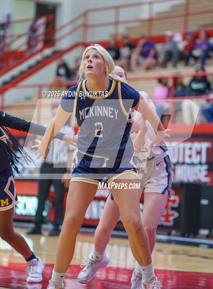 Thumbnail 2 in McKinney @ Granbury photogallery.