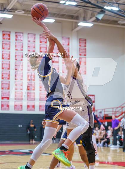 Thumbnail 3 in McKinney @ Granbury photogallery.