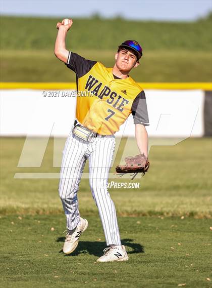 Thumbnail 1 in Sumner-Fredericksburg @ Wapsie Valley photogallery.