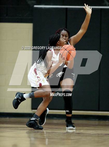 Thumbnail 2 in Guyer [John H.] vs Keller Central photogallery.