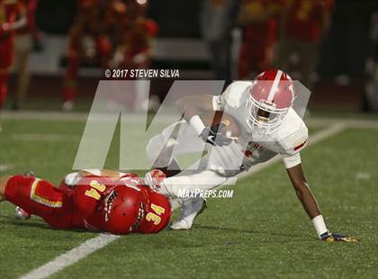 Thumbnail 3 in Orange Lutheran @ Cathedral Catholic (Honor Bowl) photogallery.