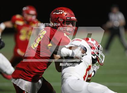 Thumbnail 3 in Orange Lutheran @ Cathedral Catholic (Honor Bowl) photogallery.