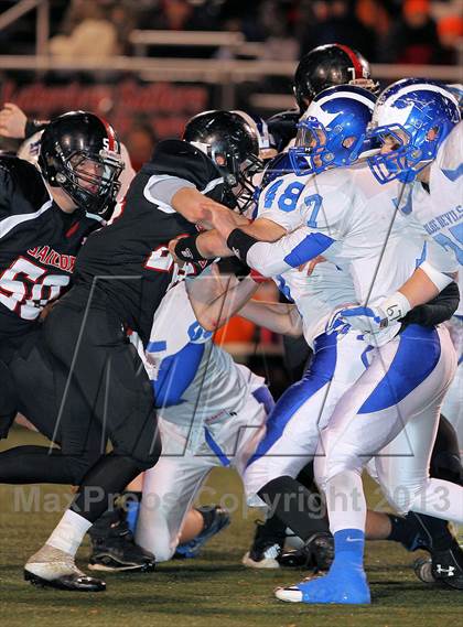 Thumbnail 3 in Sharpsville vs Lakeview (PIAA District 10 Class A Final) photogallery.