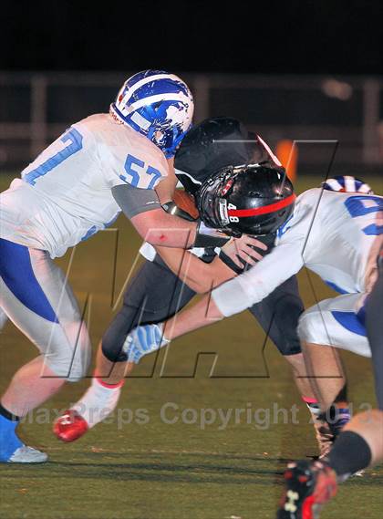 Thumbnail 2 in Sharpsville vs Lakeview (PIAA District 10 Class A Final) photogallery.
