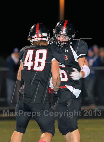 Thumbnail 3 in Sharpsville vs Lakeview (PIAA District 10 Class A Final) photogallery.
