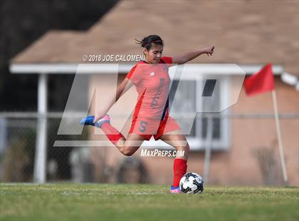 Thumbnail 3 in Lee [Robert E.] vs Jefferson (SAISD Tournament) photogallery.
