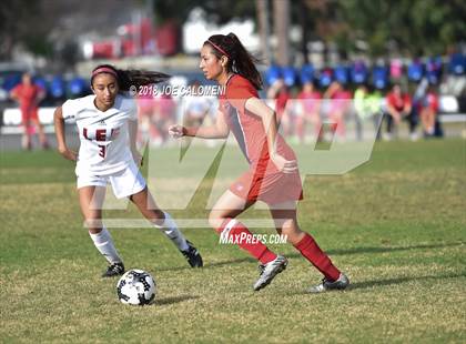 Thumbnail 1 in Lee [Robert E.] vs Jefferson (SAISD Tournament) photogallery.