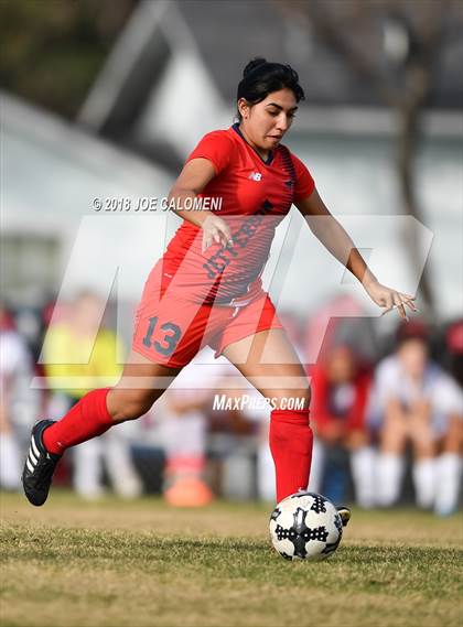 Thumbnail 3 in Lee [Robert E.] vs Jefferson (SAISD Tournament) photogallery.