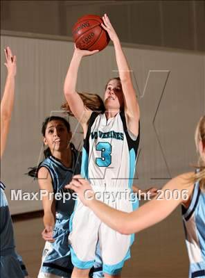 Thumbnail 1 in Aliso Niguel vs. University Irvine (Ocean View Christmas Classic) photogallery.