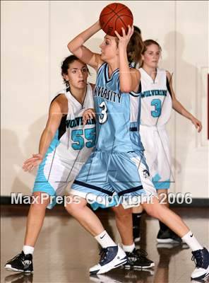 Thumbnail 1 in Aliso Niguel vs. University Irvine (Ocean View Christmas Classic) photogallery.