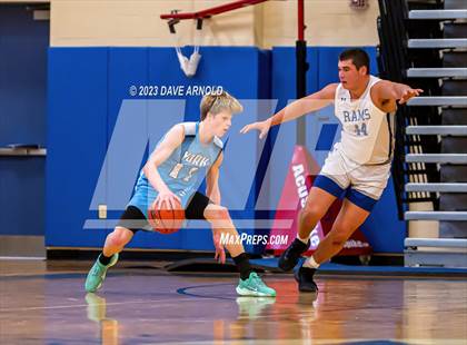 Thumbnail 1 in York @ Kennebunk photogallery.