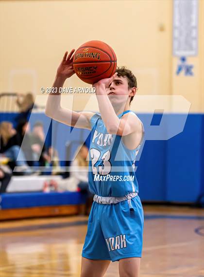 Thumbnail 3 in York @ Kennebunk photogallery.